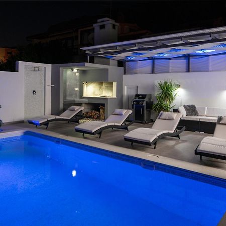 Villa Palladium Makarská Exteriér fotografie